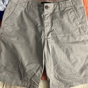 Men Aeropostale Grey/Blue Khaki Shorts Size 36